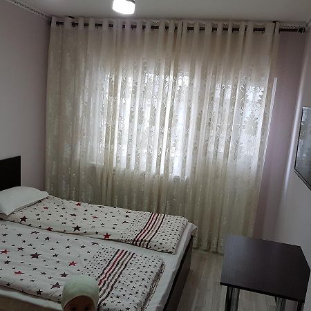 Ak Kalpak Guest House Чолпон-Ата Екстериор снимка