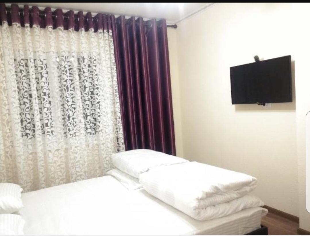 Ak Kalpak Guest House Чолпон-Ата Екстериор снимка