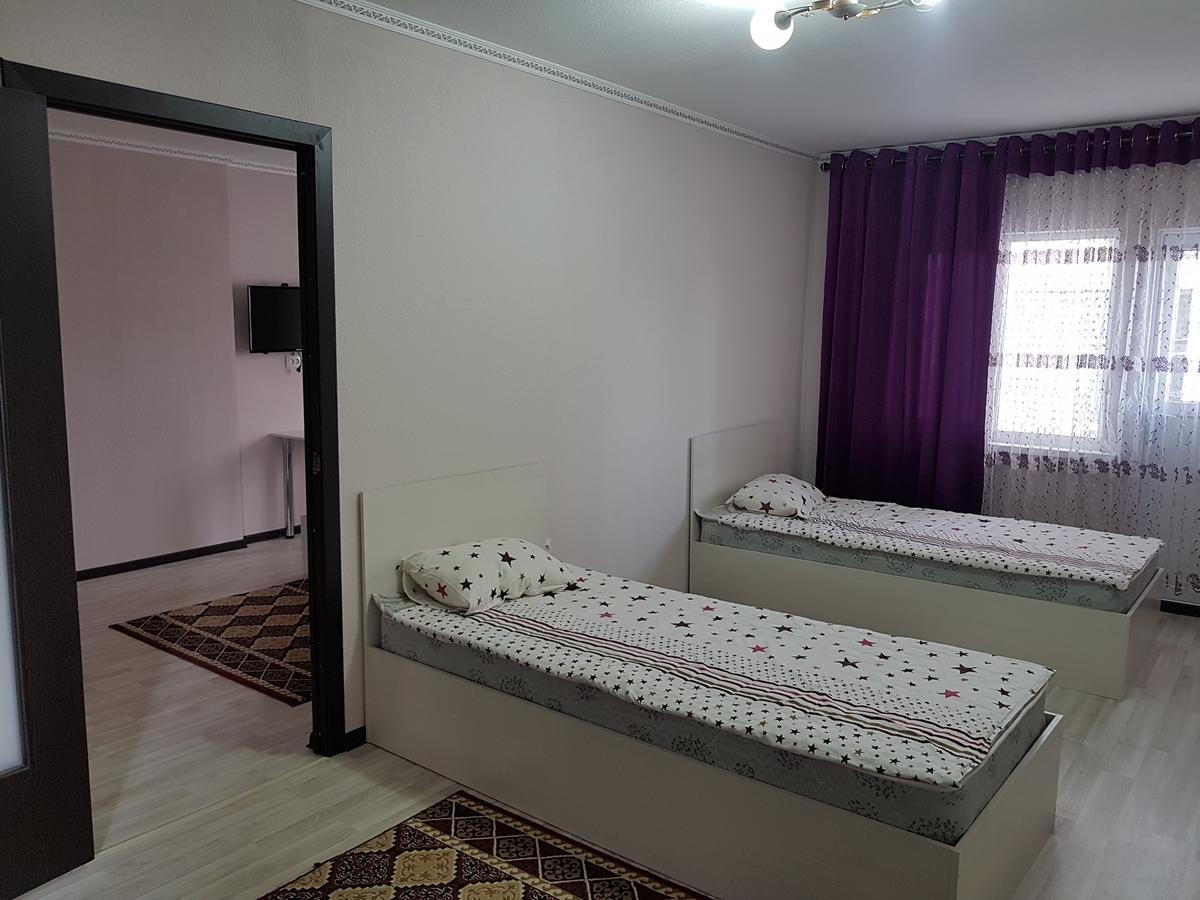 Ak Kalpak Guest House Чолпон-Ата Екстериор снимка