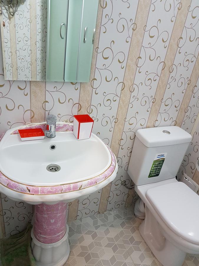 Ak Kalpak Guest House Чолпон-Ата Екстериор снимка
