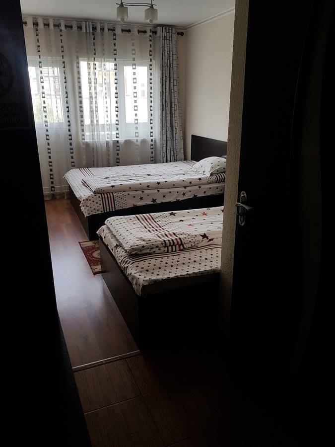 Ak Kalpak Guest House Чолпон-Ата Екстериор снимка